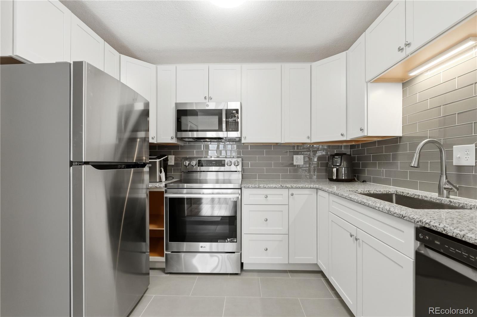 MLS Image #13 for 6930 e girard avenue 106,denver, Colorado