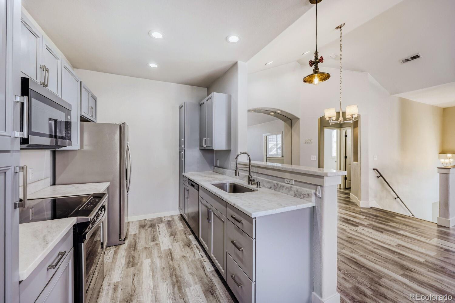 MLS Image #9 for 12953  lafayette street,thornton, Colorado