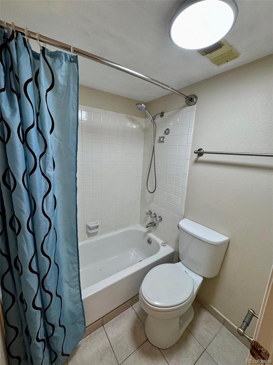 MLS Image #17 for 7665 e eastman avenue,denver, Colorado