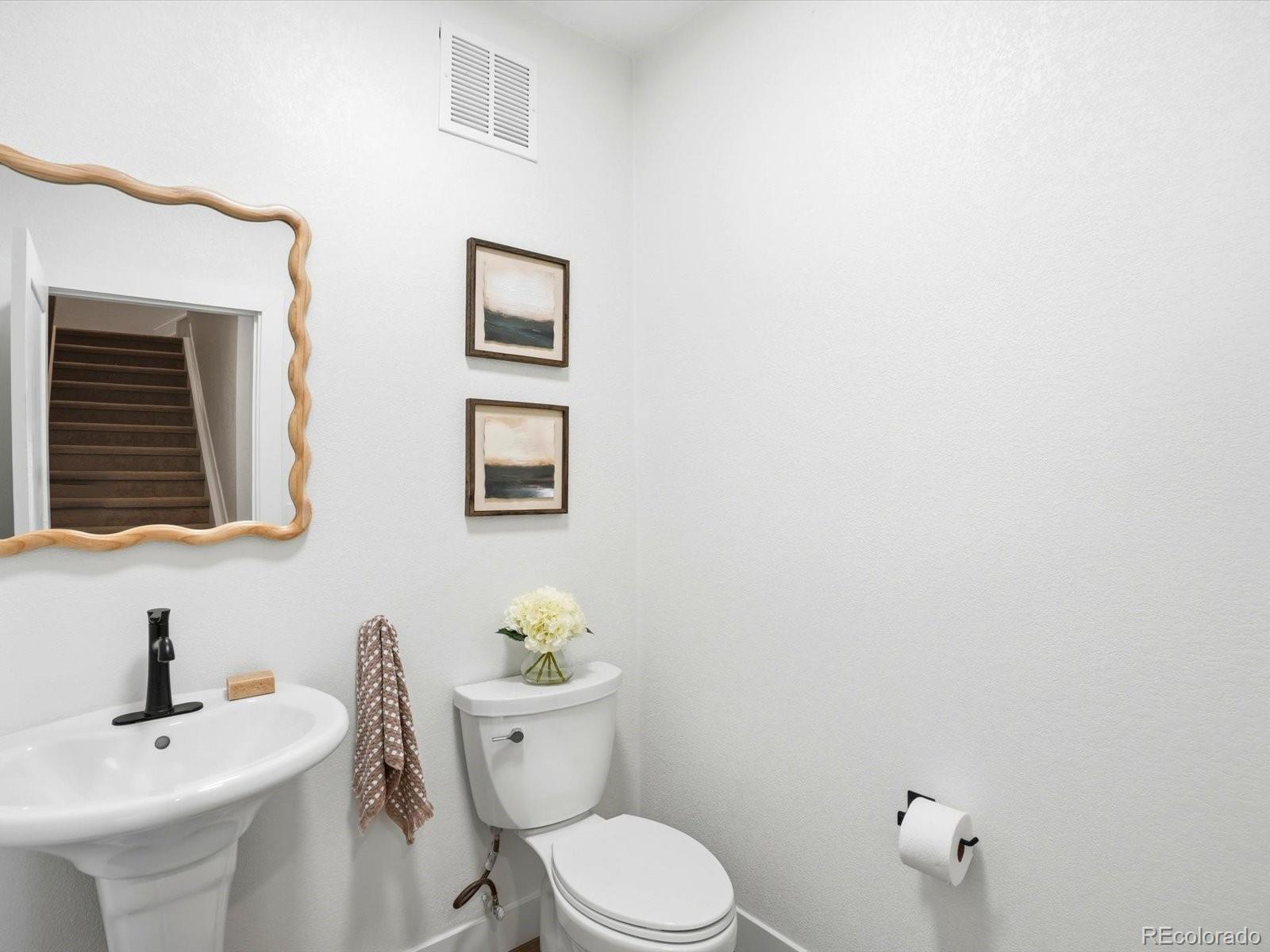 MLS Image #17 for 385  east street,louisville, Colorado