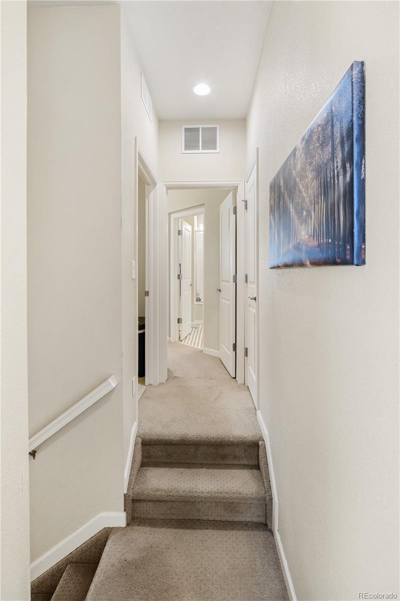 MLS Image #11 for 8025 e 21st avenue,denver, Colorado