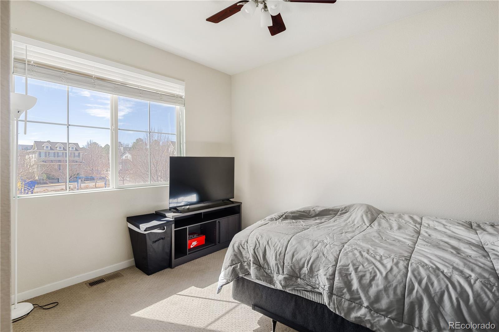 MLS Image #19 for 8025 e 21st avenue,denver, Colorado