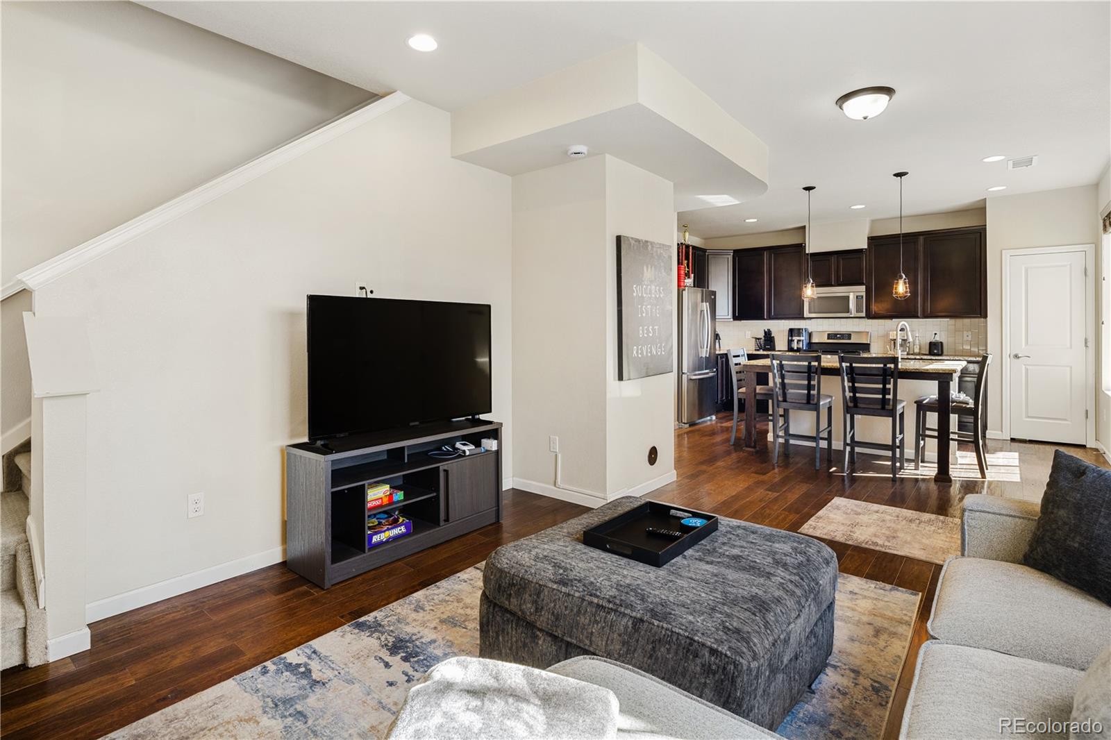 MLS Image #4 for 8025 e 21st avenue,denver, Colorado
