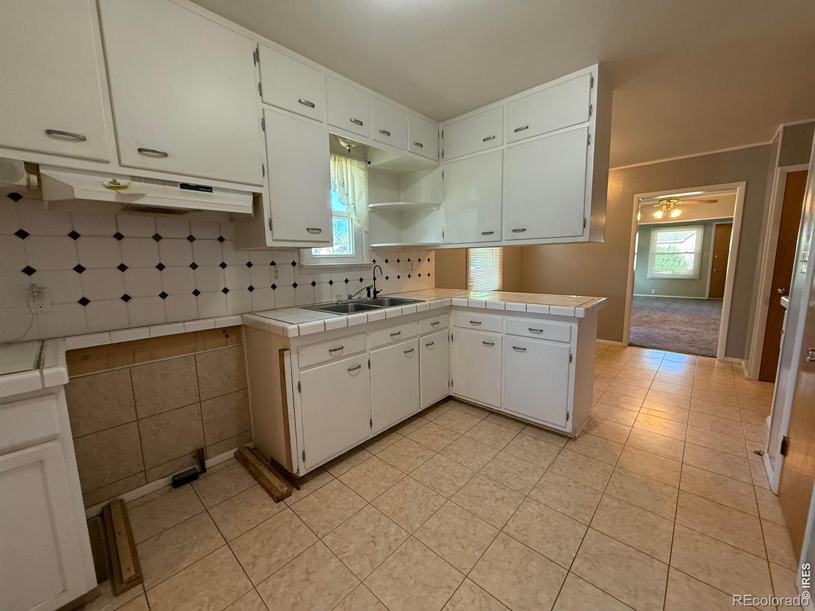 MLS Image #5 for 711 s 3rd street,lamar, Colorado