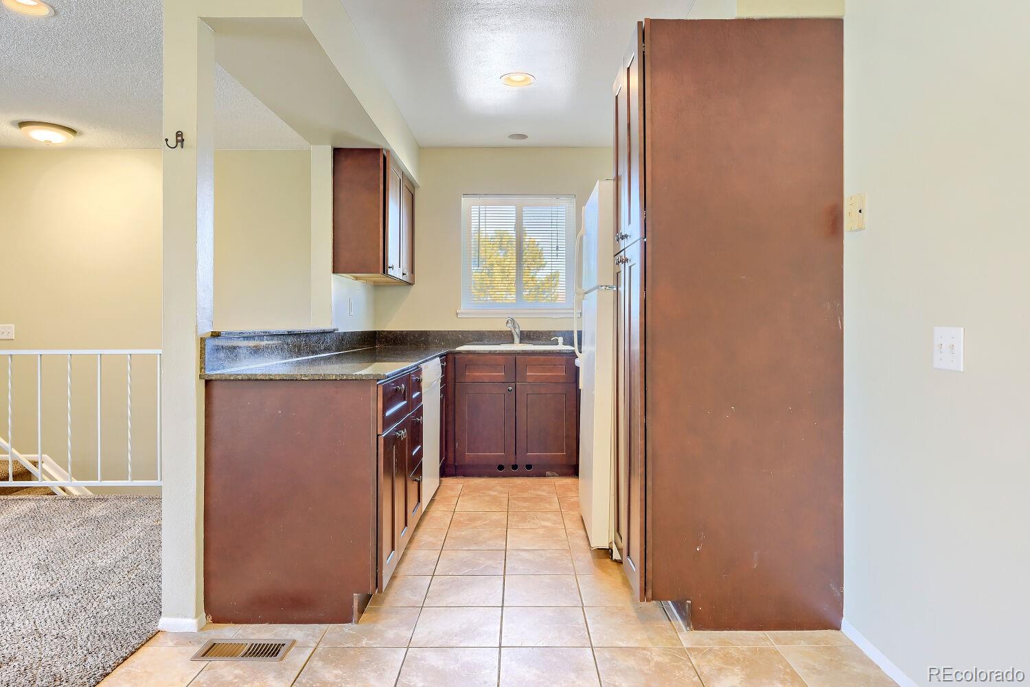 MLS Image #5 for 3354 s flower street,lakewood, Colorado
