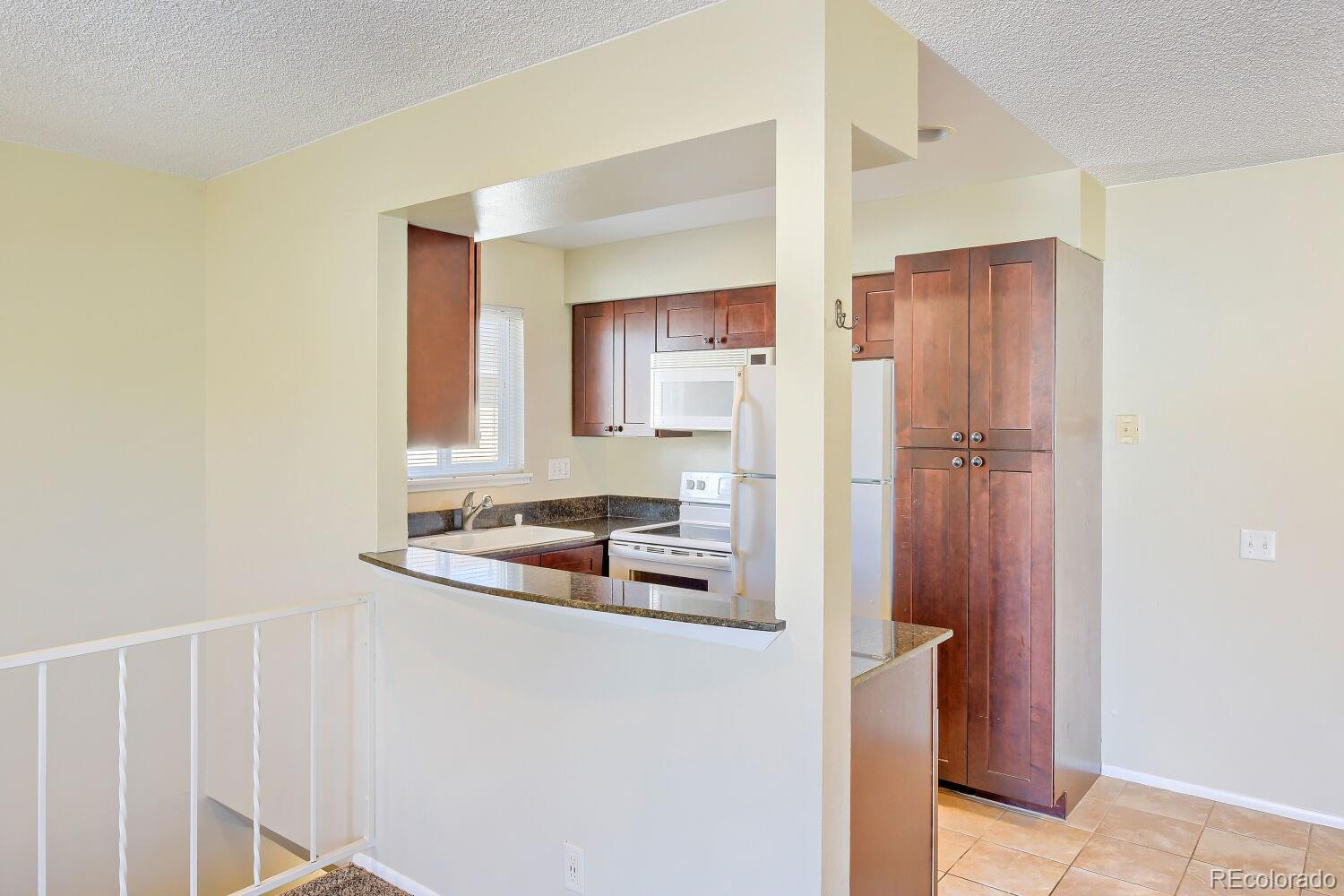 MLS Image #9 for 3354 s flower street,lakewood, Colorado