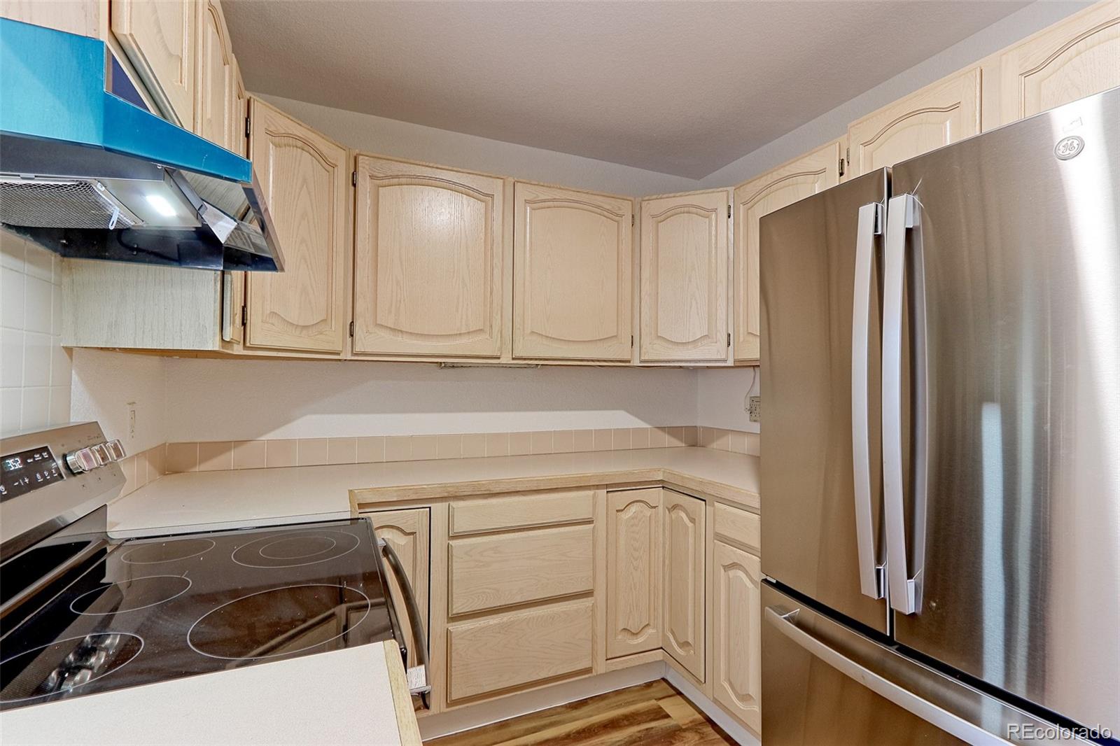 MLS Image #10 for 600  manhattan drive,boulder, Colorado