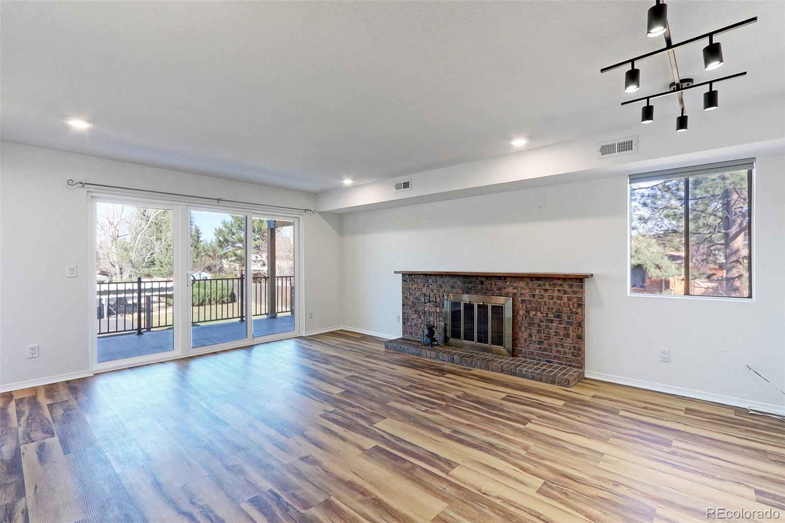 MLS Image #3 for 600  manhattan drive,boulder, Colorado