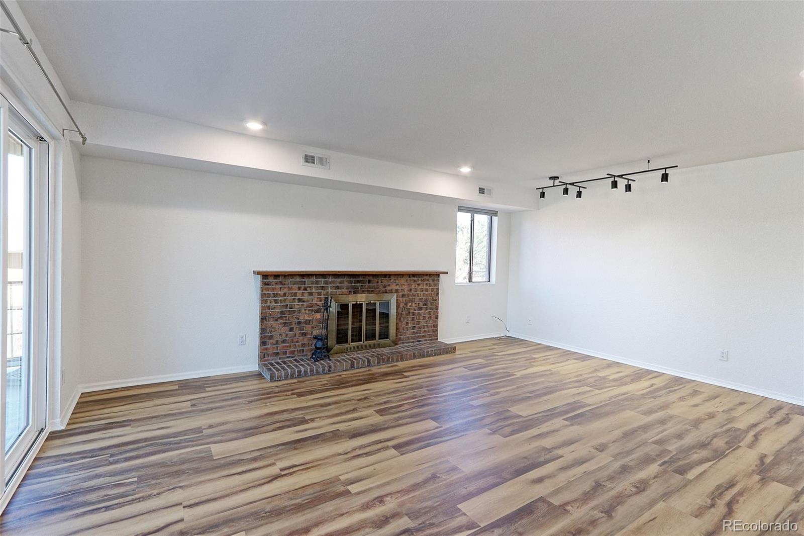 MLS Image #5 for 600  manhattan drive,boulder, Colorado