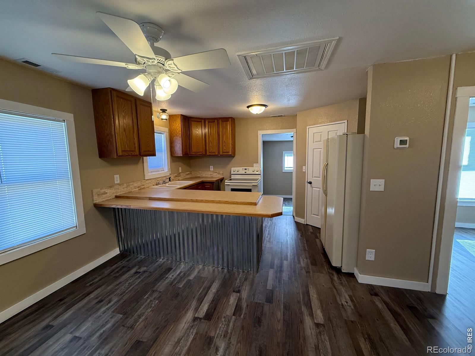 MLS Image #8 for 709 s 3rd street,lamar, Colorado