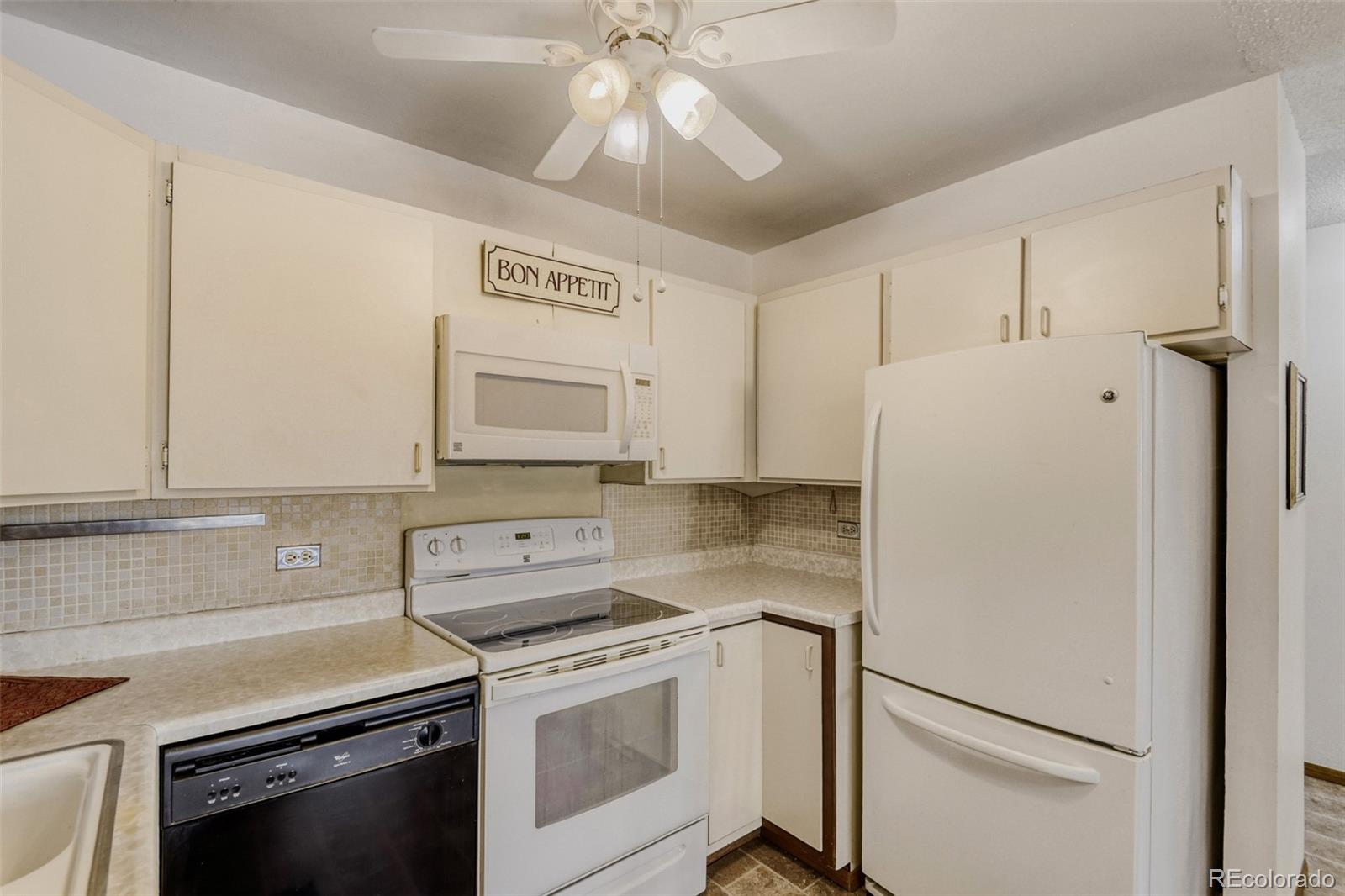 MLS Image #7 for 9300 e center avenue 12c,denver, Colorado
