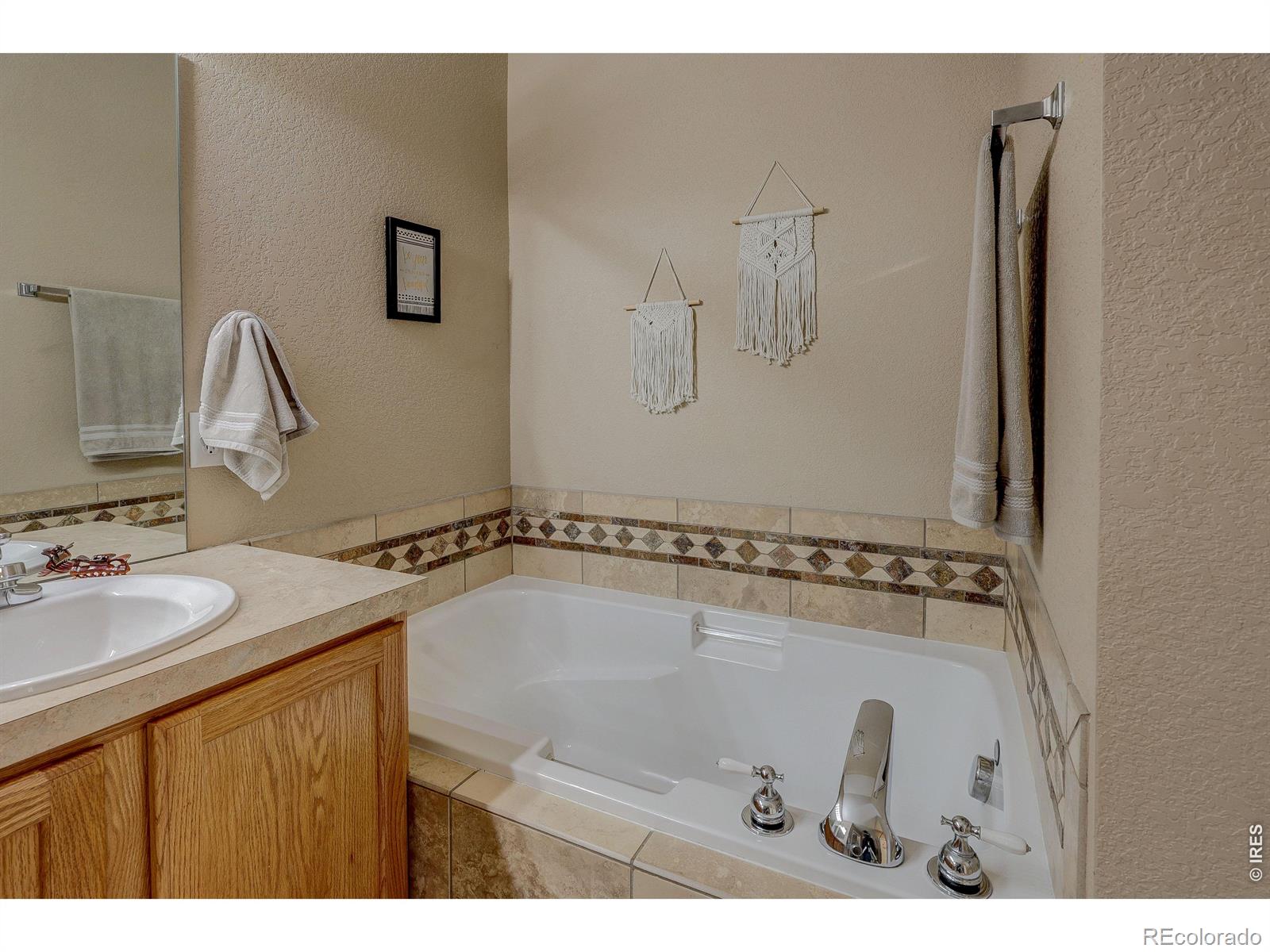 MLS Image #17 for 1911  halfmoon circle,loveland, Colorado