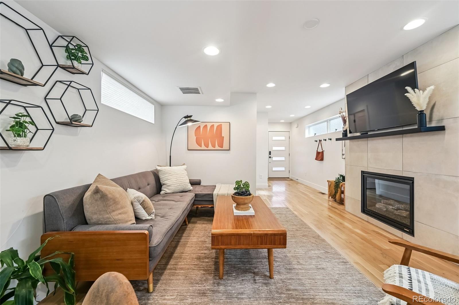 MLS Image #10 for 1580  lowell boulevard,denver, Colorado