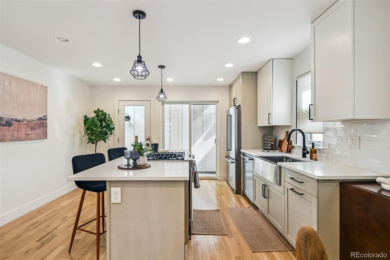 MLS Image #14 for 1580  lowell boulevard,denver, Colorado