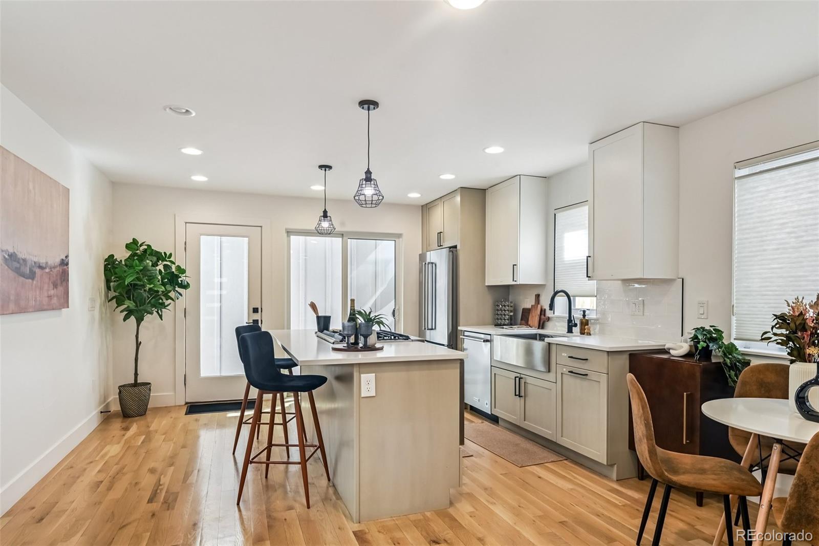 MLS Image #15 for 1580  lowell boulevard,denver, Colorado