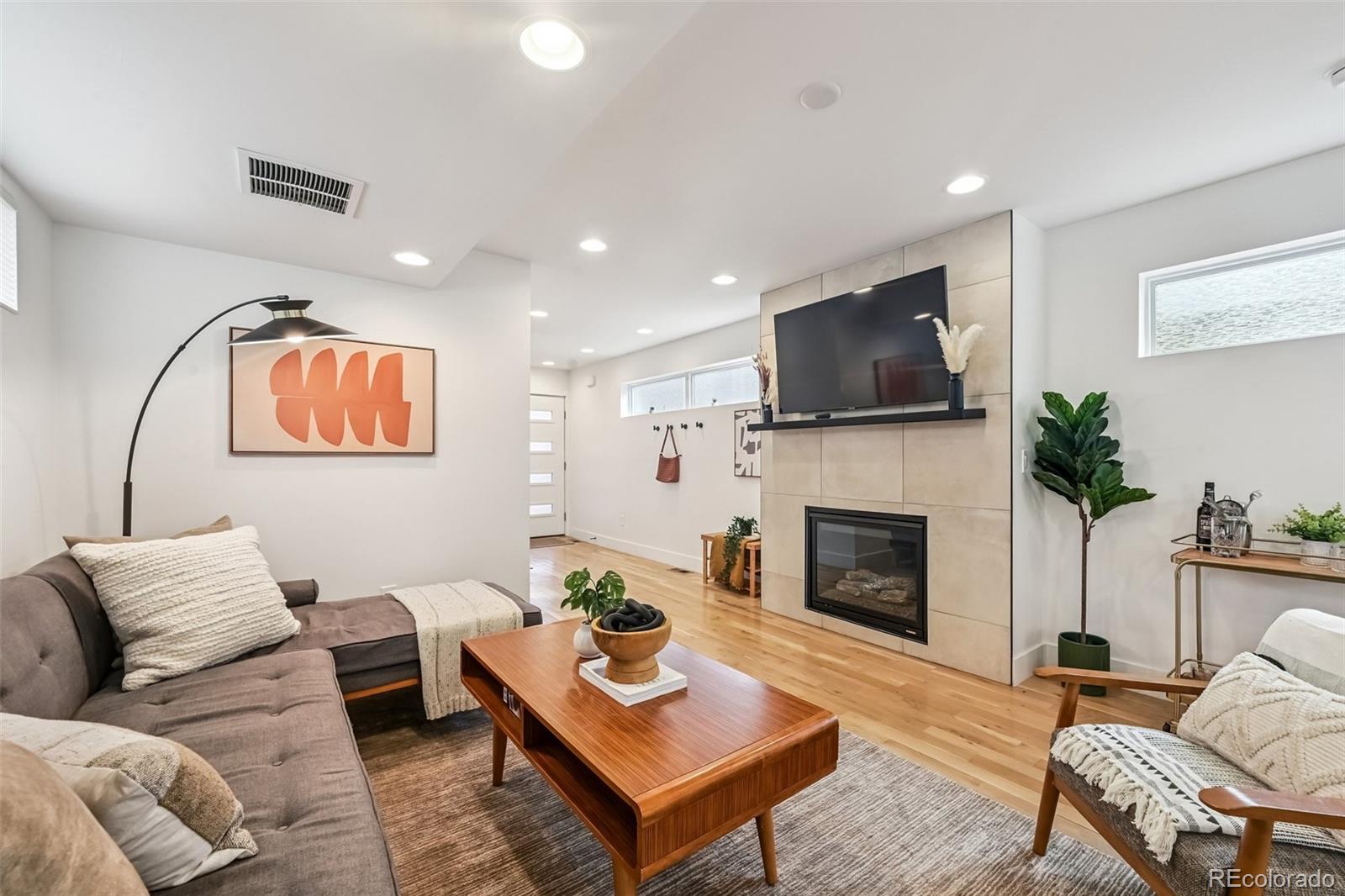 MLS Image #8 for 1580  lowell boulevard,denver, Colorado