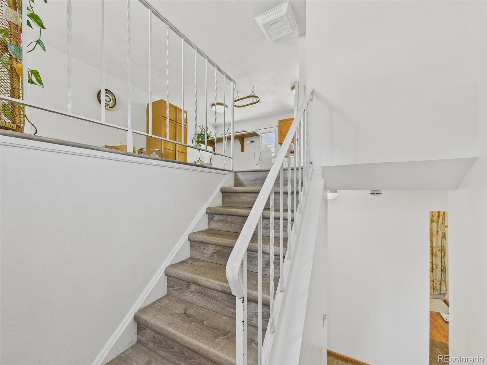 MLS Image #11 for 10513  pierson circle,broomfield, Colorado