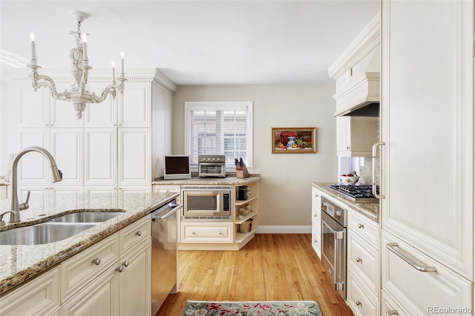 MLS Image #13 for 950 s elizabeth street,denver, Colorado