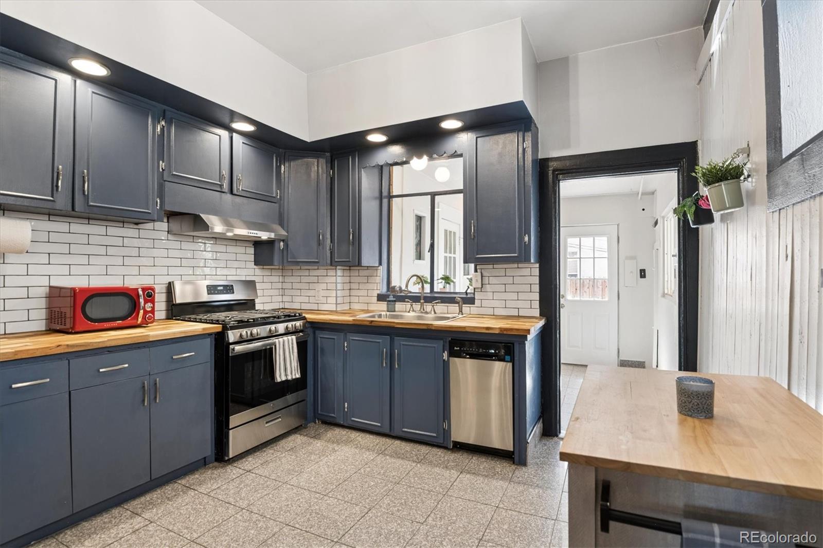 MLS Image #6 for 2030  martin luther king boulevard,denver, Colorado