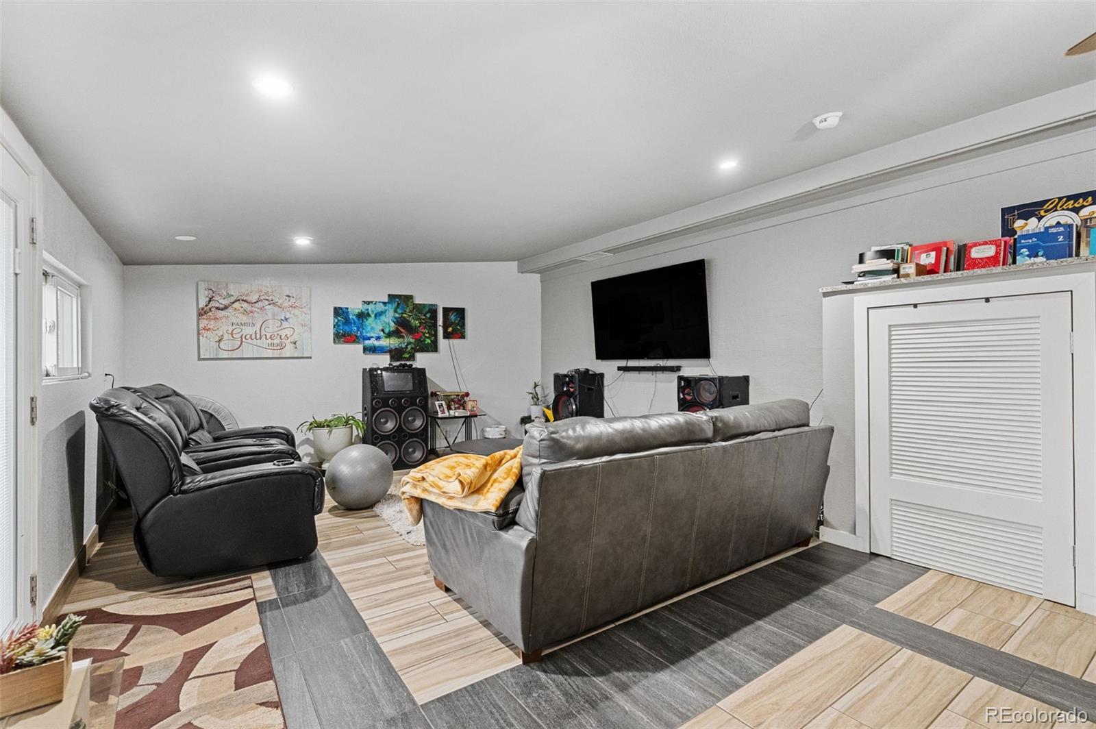 MLS Image #18 for 3017  cimarron street,aurora, Colorado