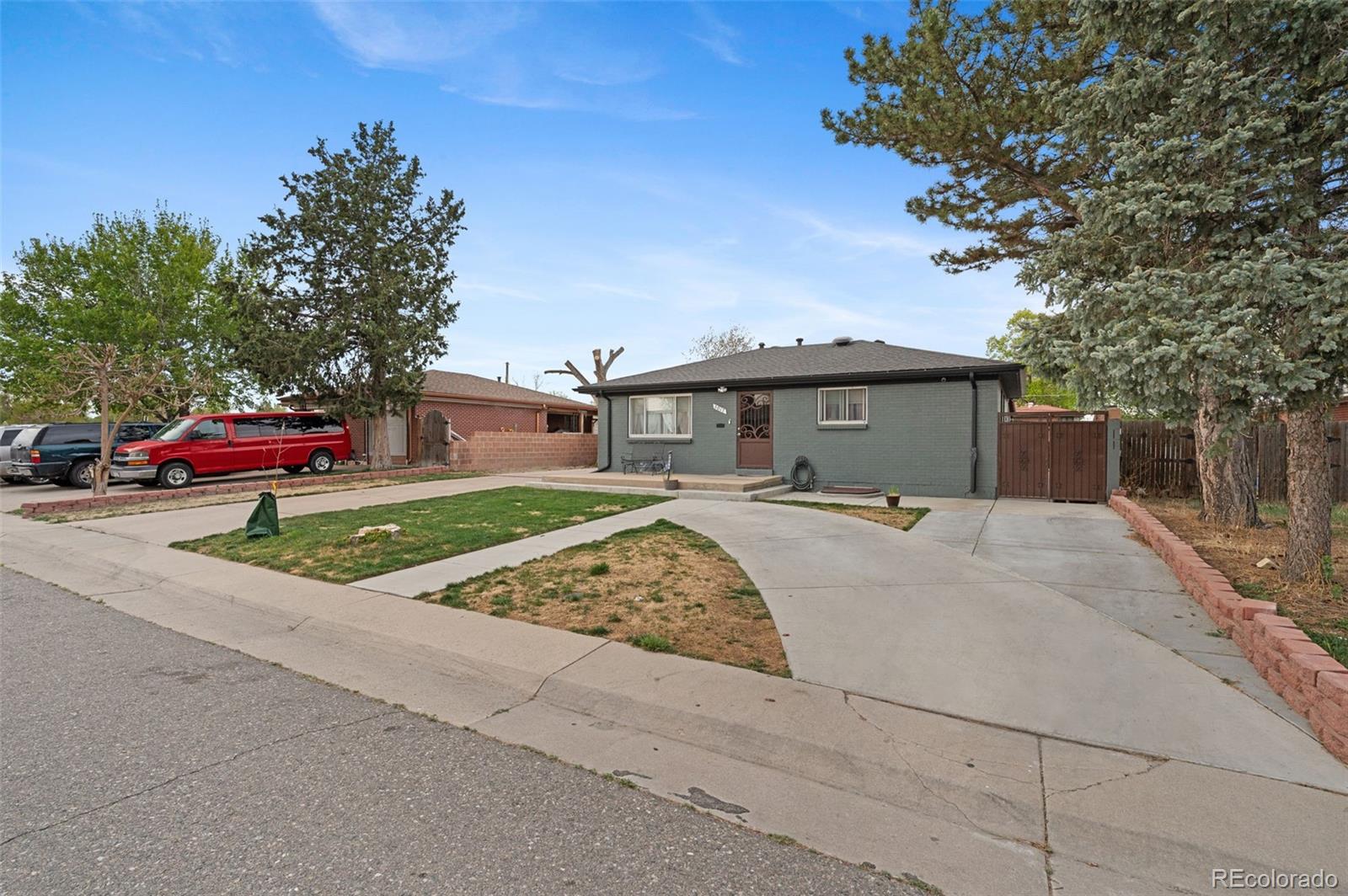 MLS Image #2 for 3017  cimarron street,aurora, Colorado