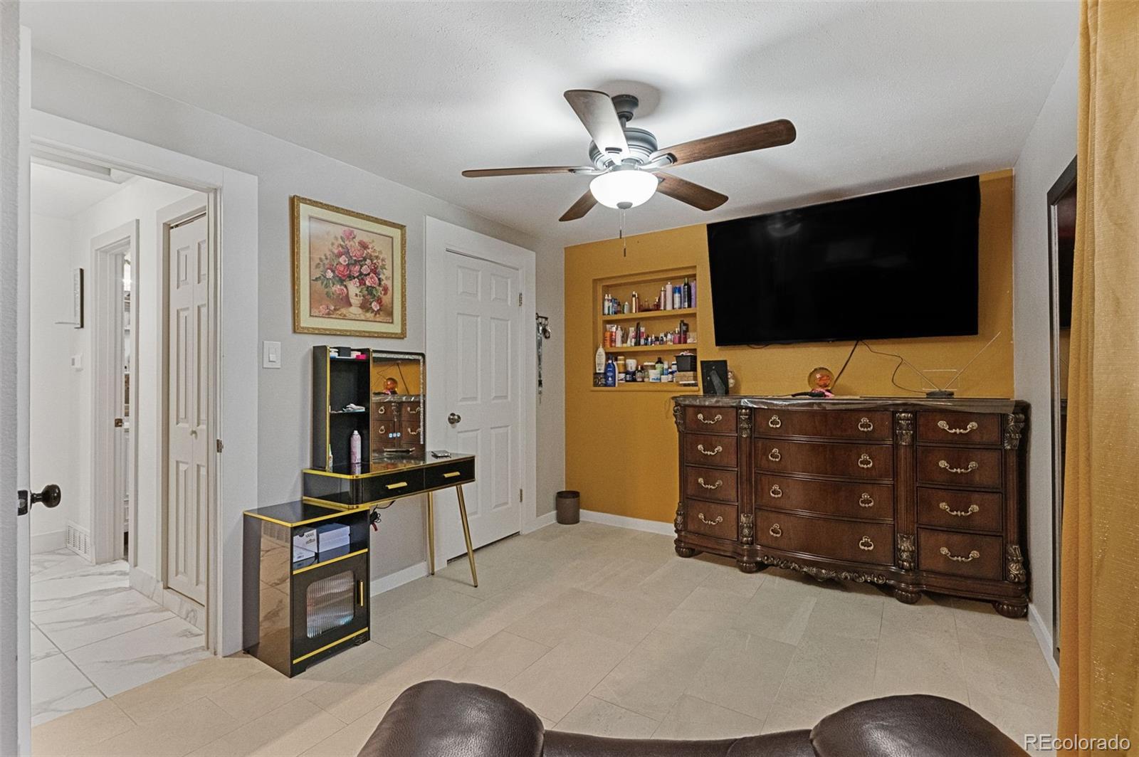 MLS Image #25 for 3017  cimarron street,aurora, Colorado
