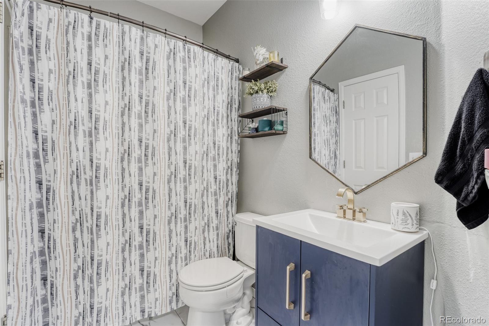 MLS Image #13 for 2624 s gibralter street,aurora, Colorado