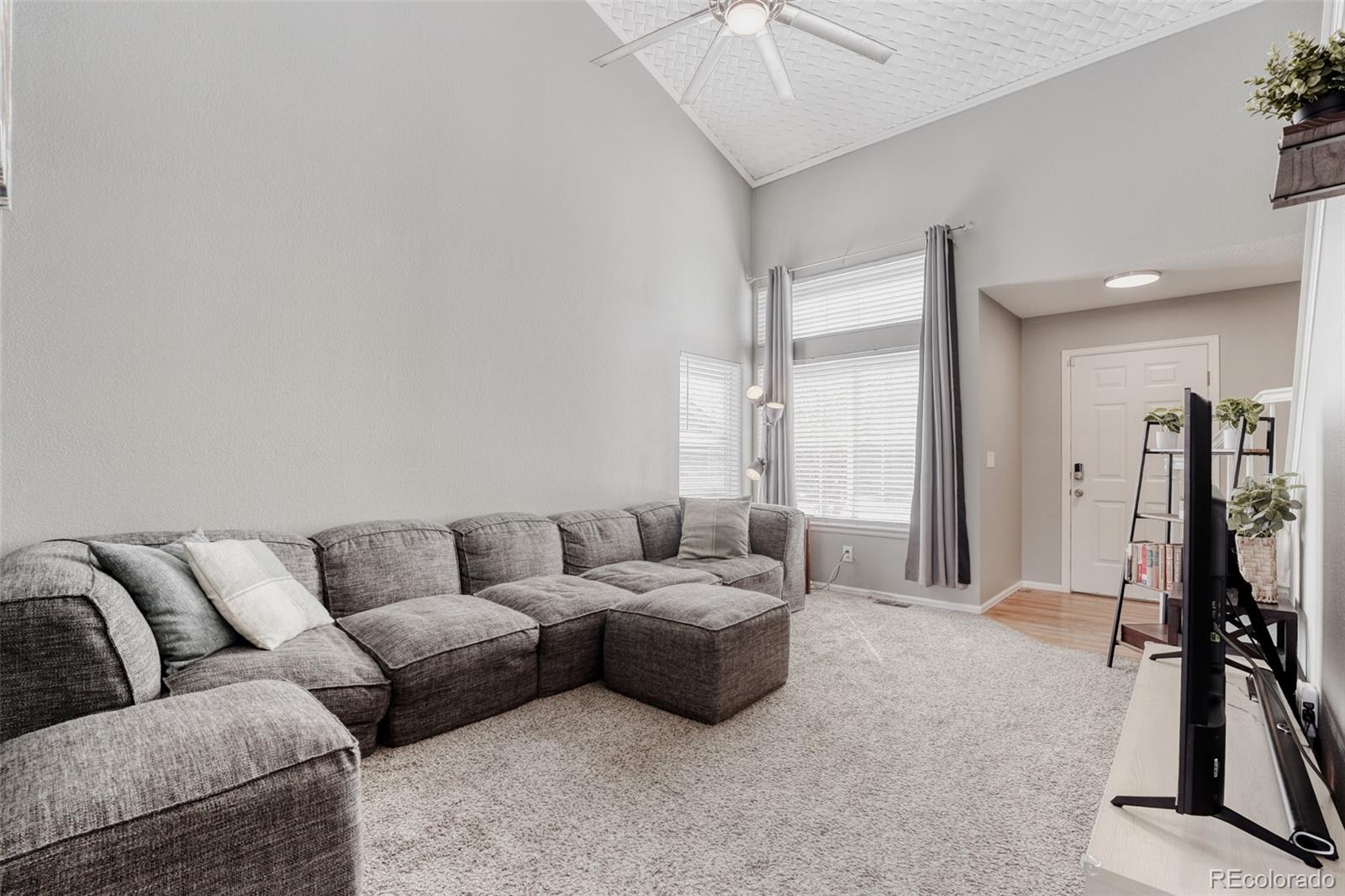 MLS Image #4 for 2624 s gibralter street,aurora, Colorado
