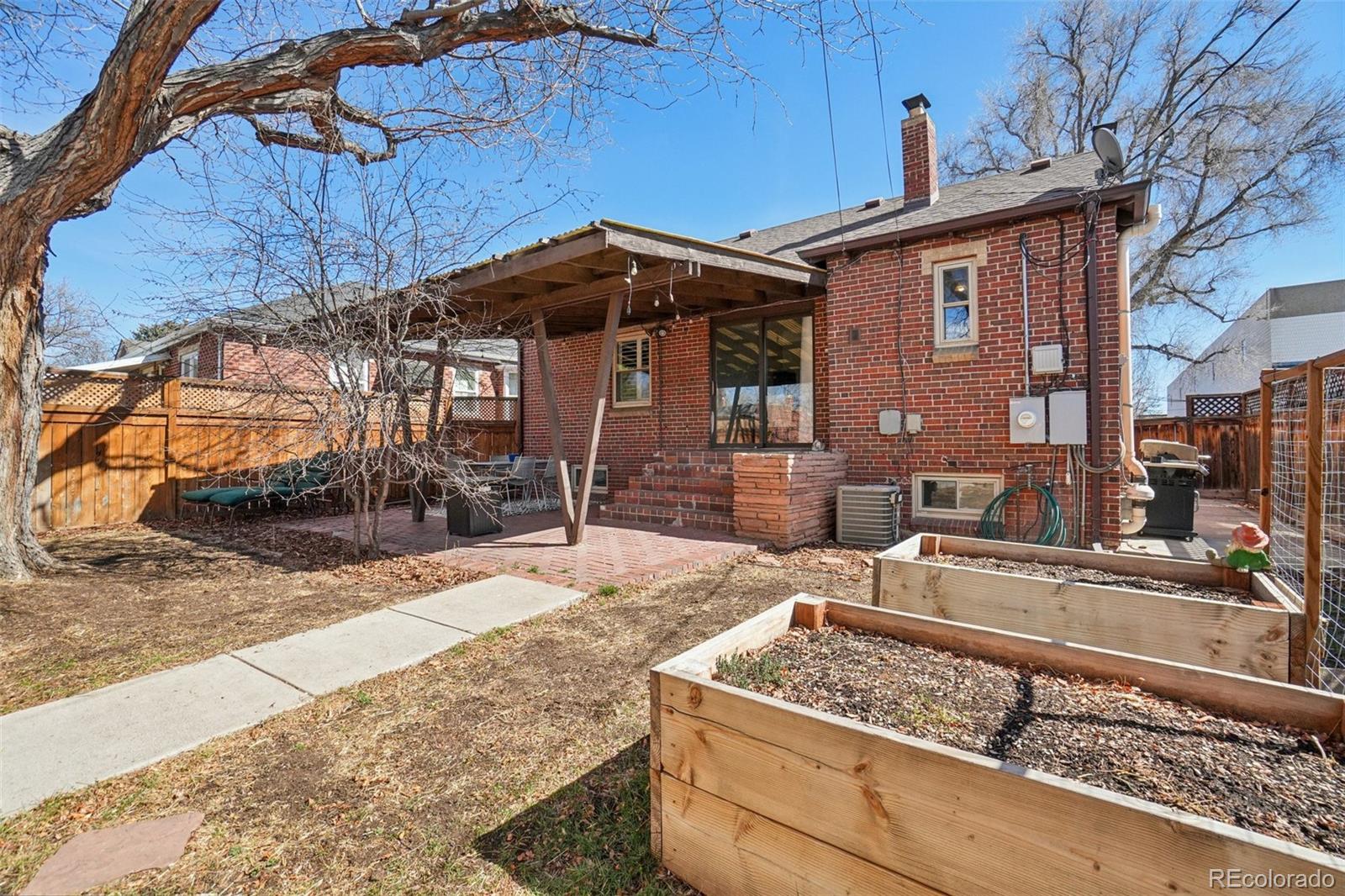 MLS Image #30 for 1525  holly street,denver, Colorado