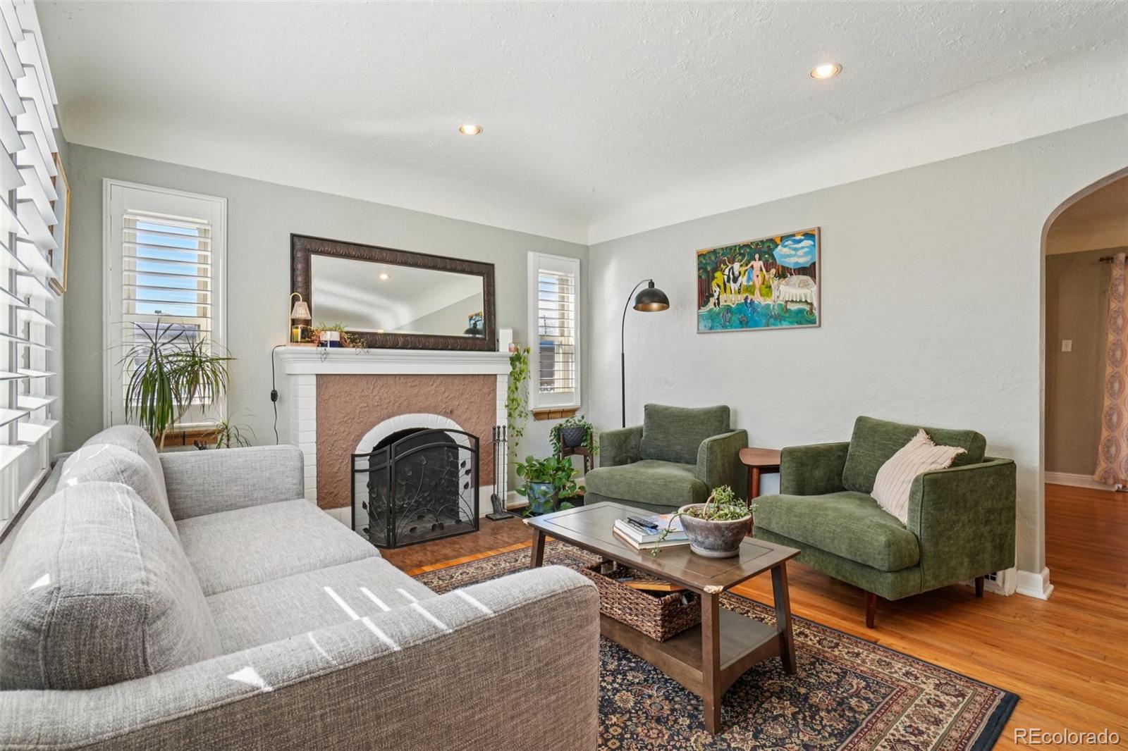 MLS Image #5 for 1525  holly street,denver, Colorado