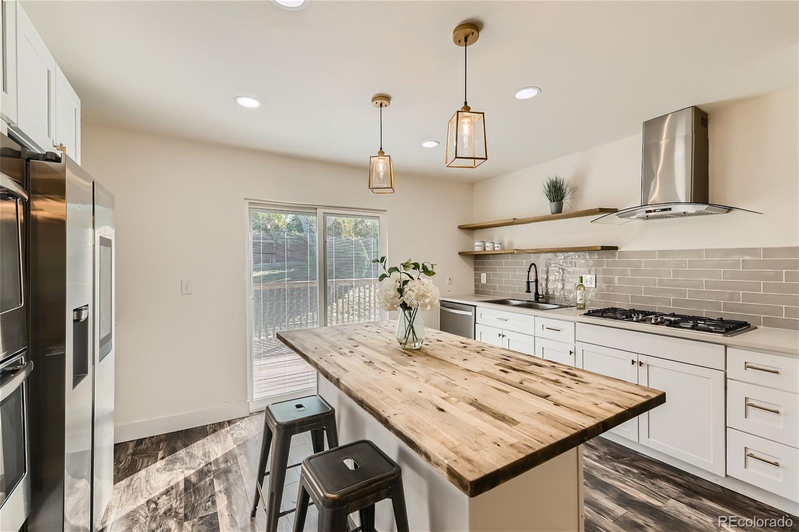 MLS Image #15 for 1702 s naples street,aurora, Colorado