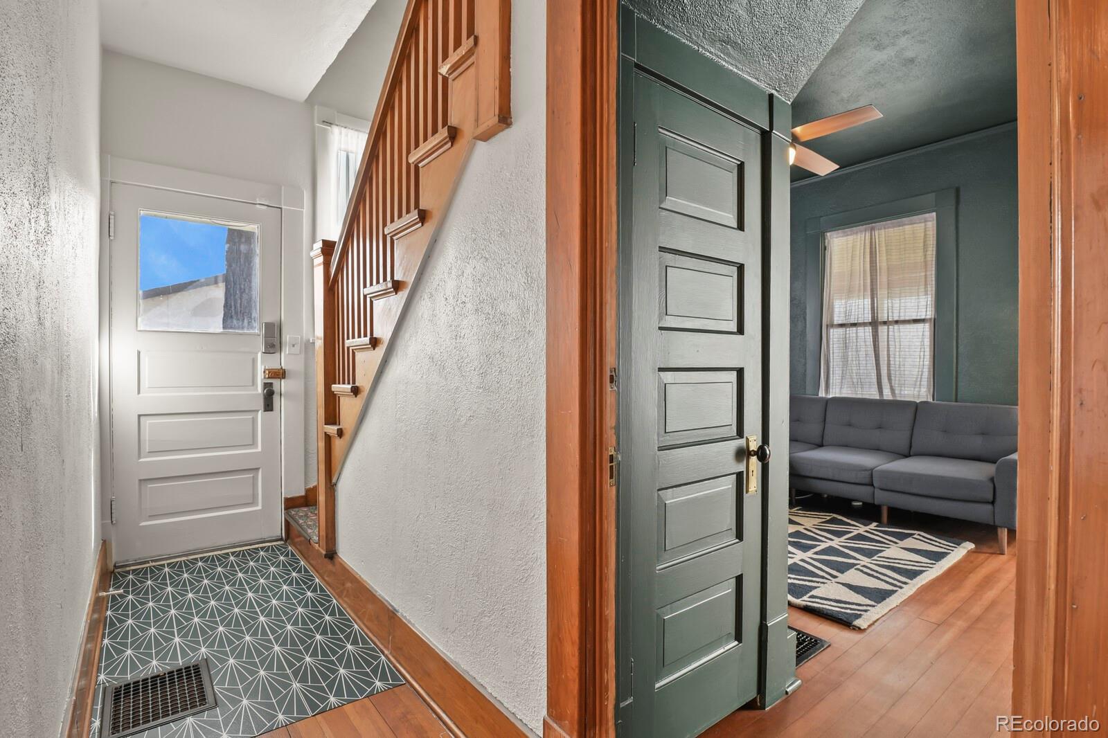 MLS Image #14 for 312 e cimarron street,colorado springs, Colorado