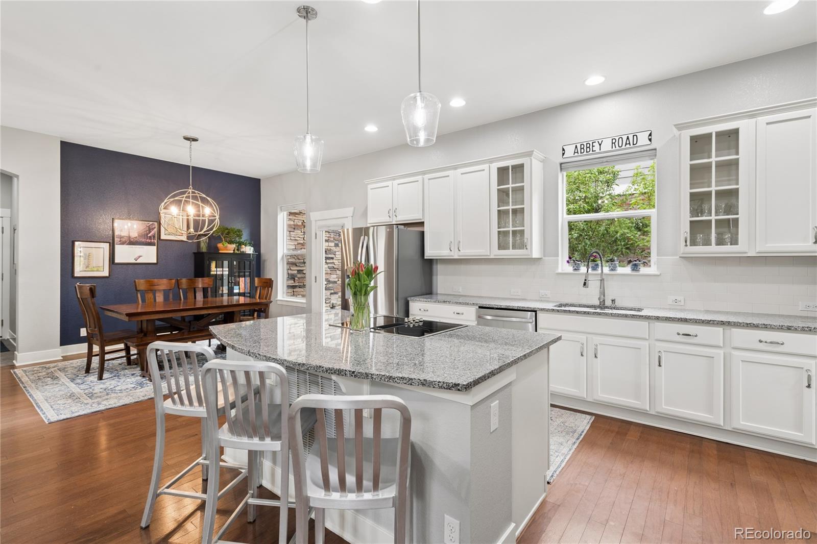 MLS Image #11 for 827  uinta way,denver, Colorado
