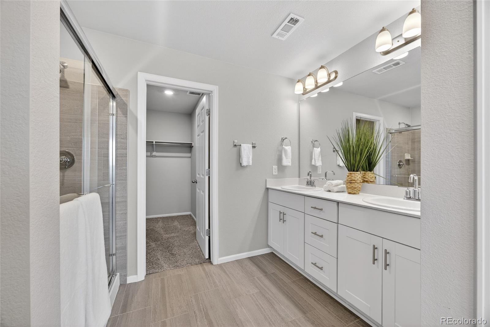 MLS Image #14 for 12251 w 57th drive,arvada, Colorado