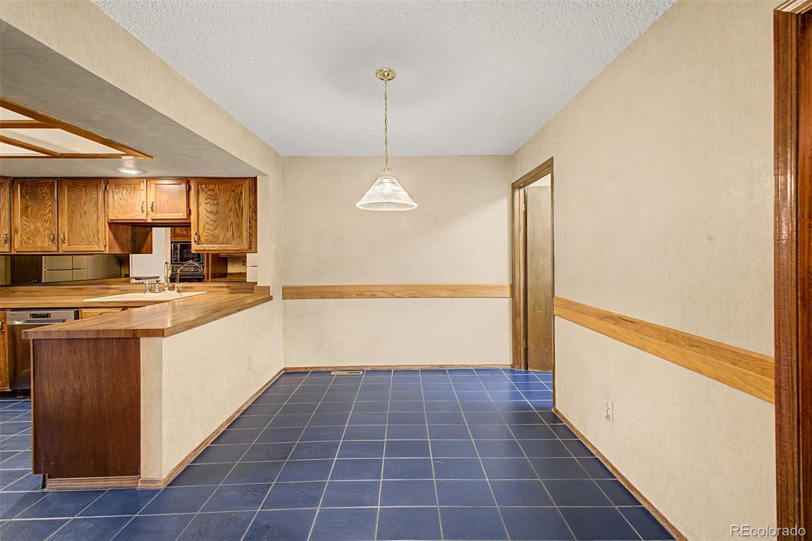 MLS Image #17 for 12933 w 3rd place,lakewood, Colorado