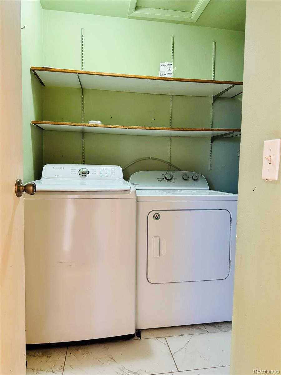 MLS Image #10 for 3927 s pitkin way,aurora, Colorado