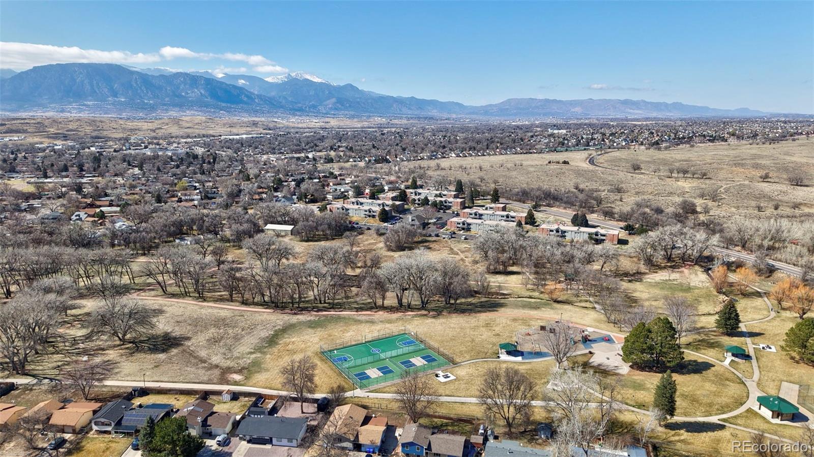 MLS Image #11 for 108  cielo vista street,colorado springs, Colorado