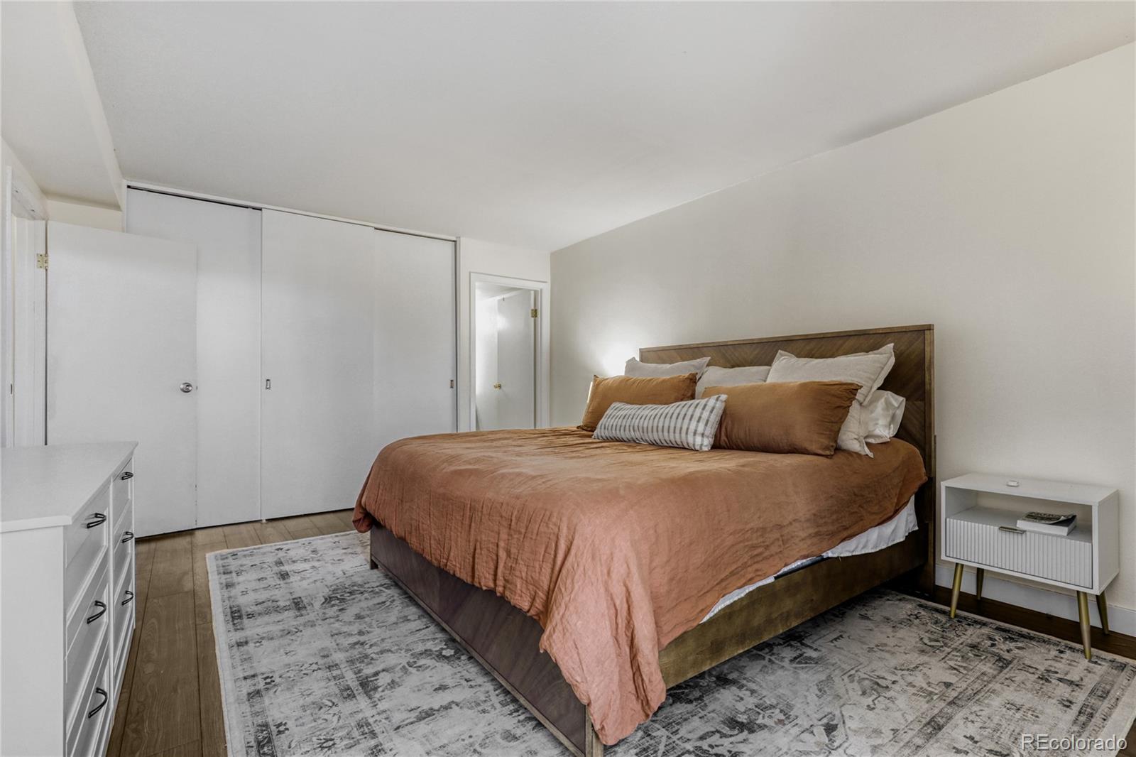 MLS Image #14 for 1313 n williams street 301,denver, Colorado