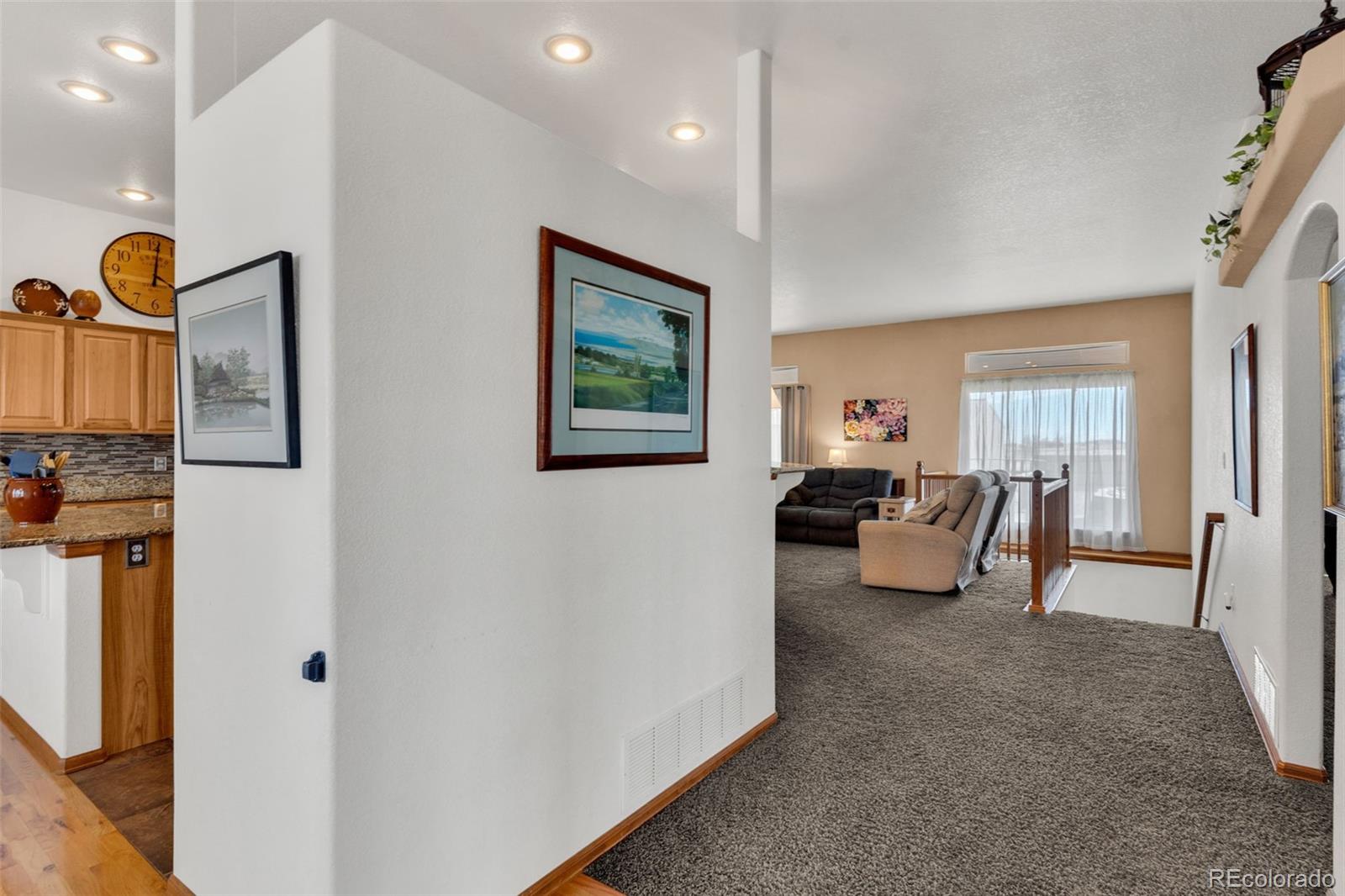 MLS Image #13 for 1408 e kiva drive,pueblo, Colorado