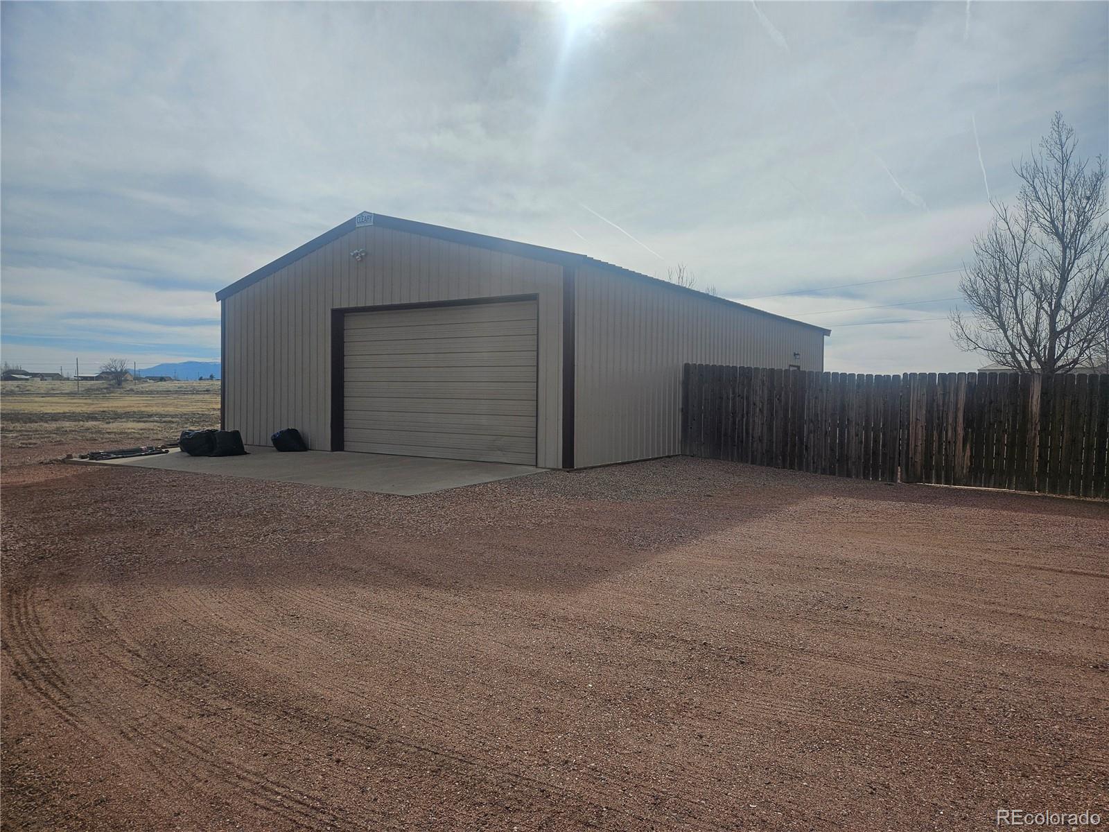 MLS Image #2 for 1408 e kiva drive,pueblo, Colorado