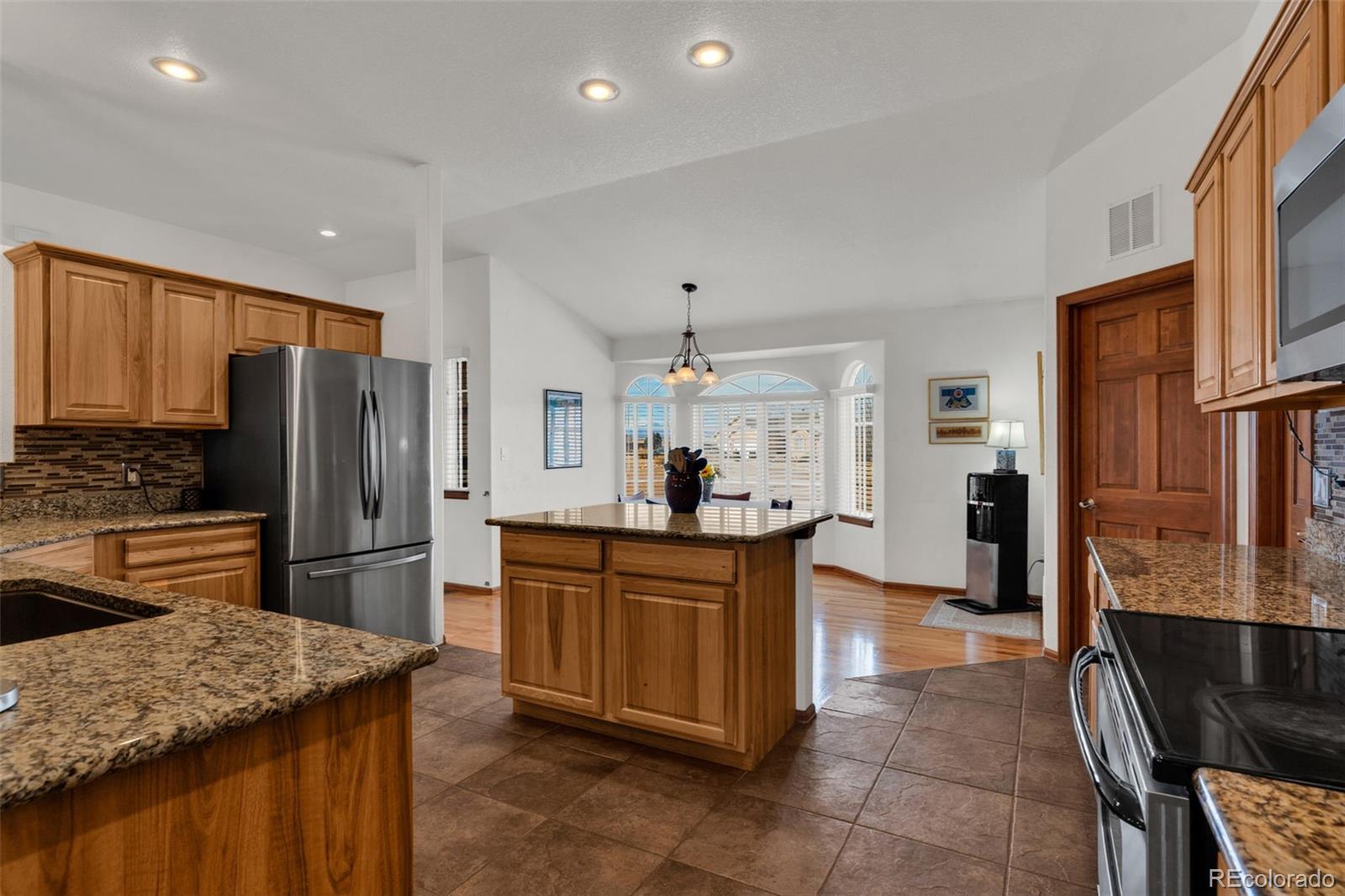 MLS Image #21 for 1408 e kiva drive,pueblo, Colorado