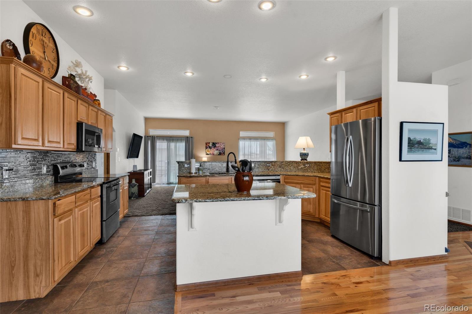 MLS Image #26 for 1408 e kiva drive,pueblo, Colorado