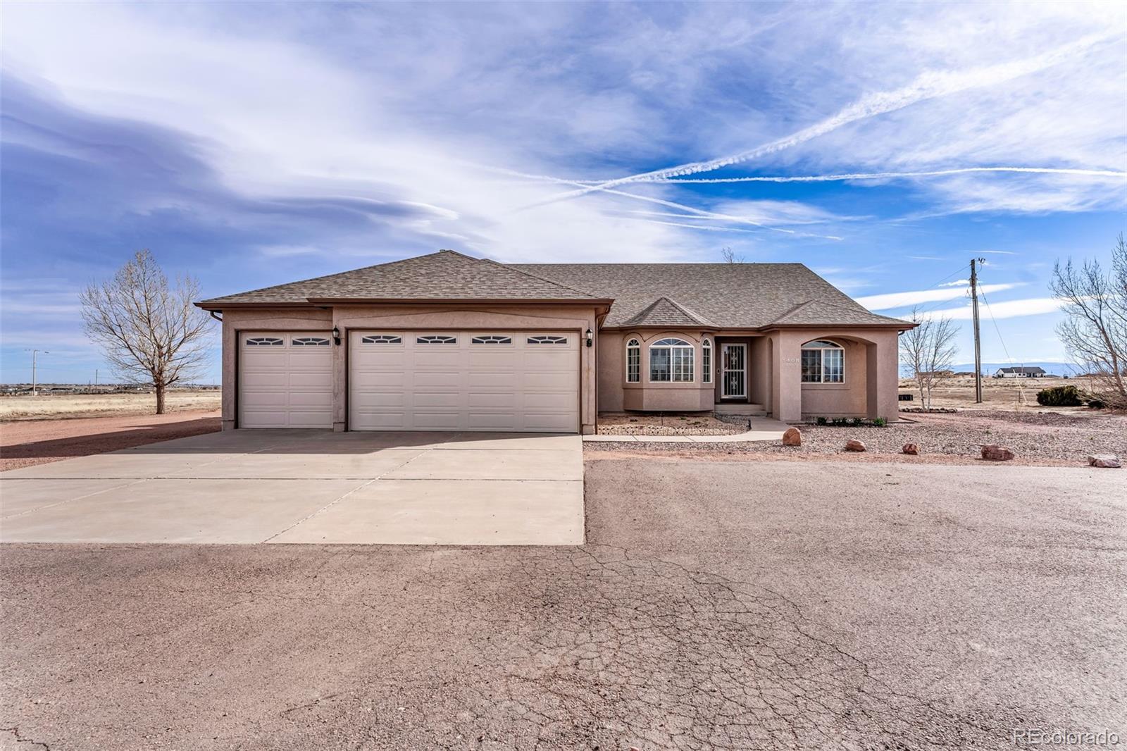 MLS Image #4 for 1408 e kiva drive,pueblo, Colorado