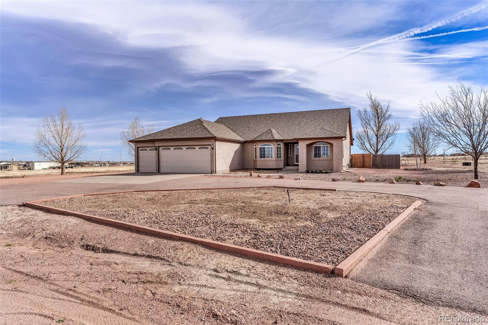 MLS Image #8 for 1408 e kiva drive,pueblo, Colorado