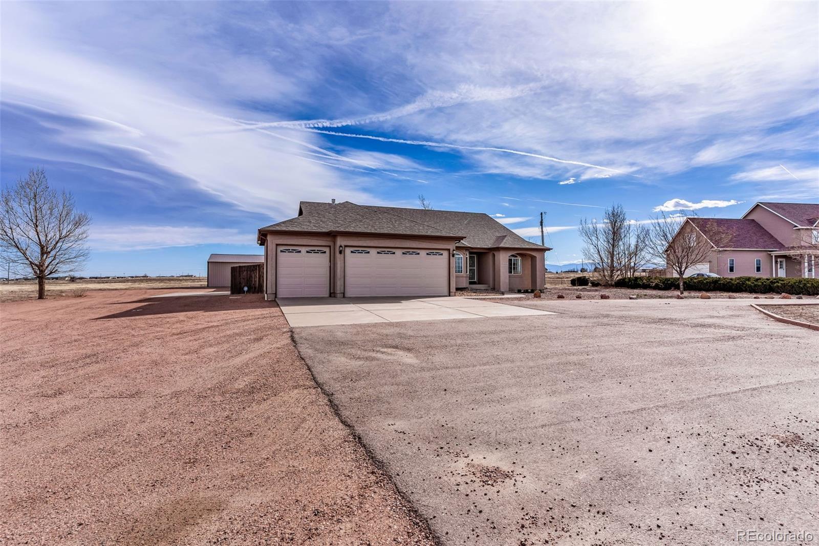 MLS Image #9 for 1408 e kiva drive,pueblo, Colorado