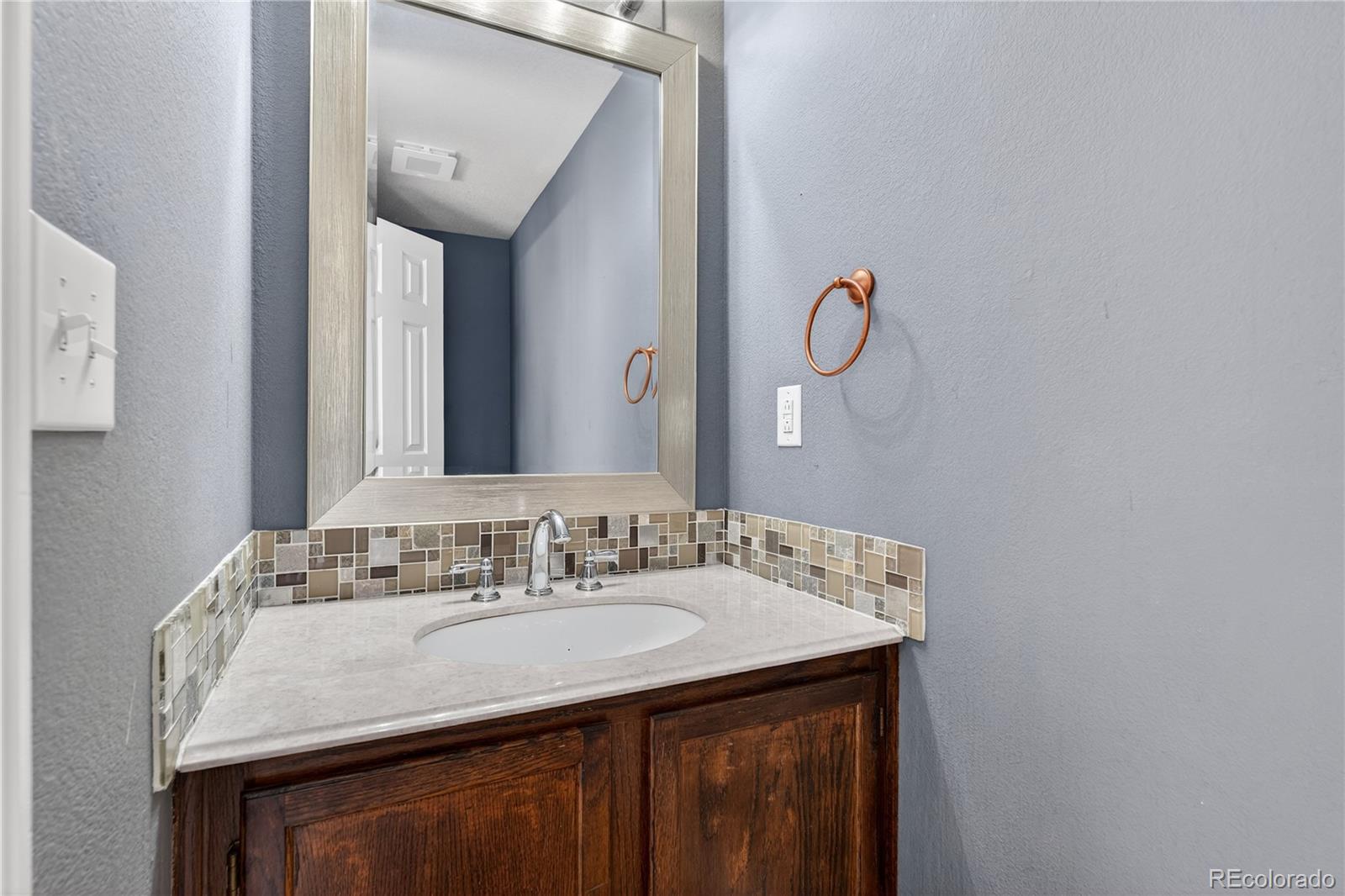 MLS Image #15 for 5066 s genoa street,centennial, Colorado