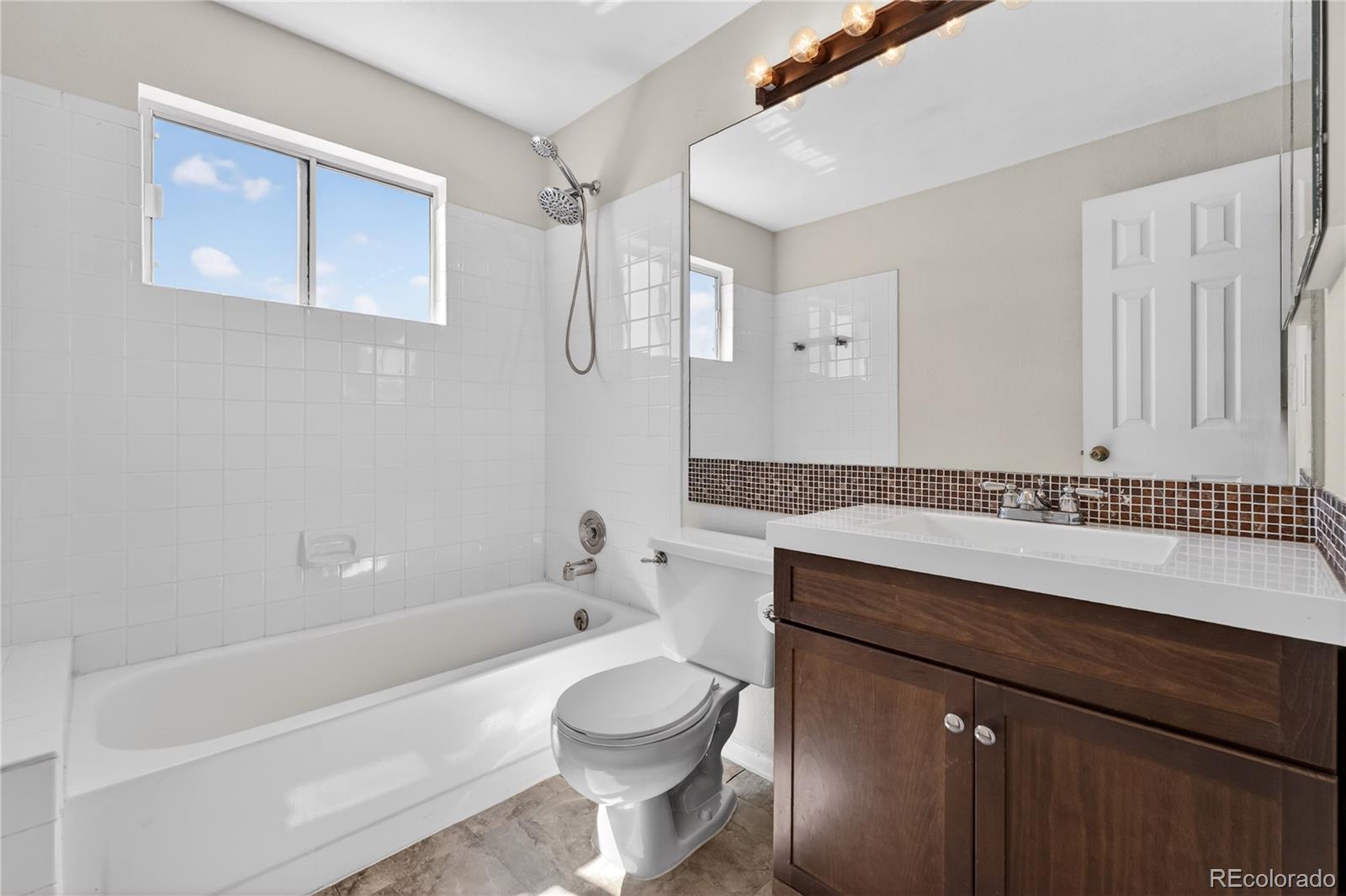 MLS Image #20 for 5066 s genoa street,centennial, Colorado