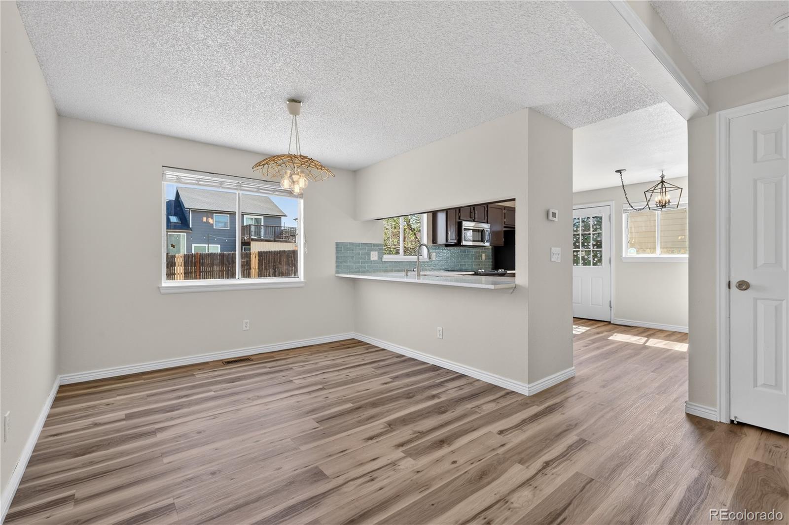 MLS Image #8 for 5066 s genoa street,centennial, Colorado