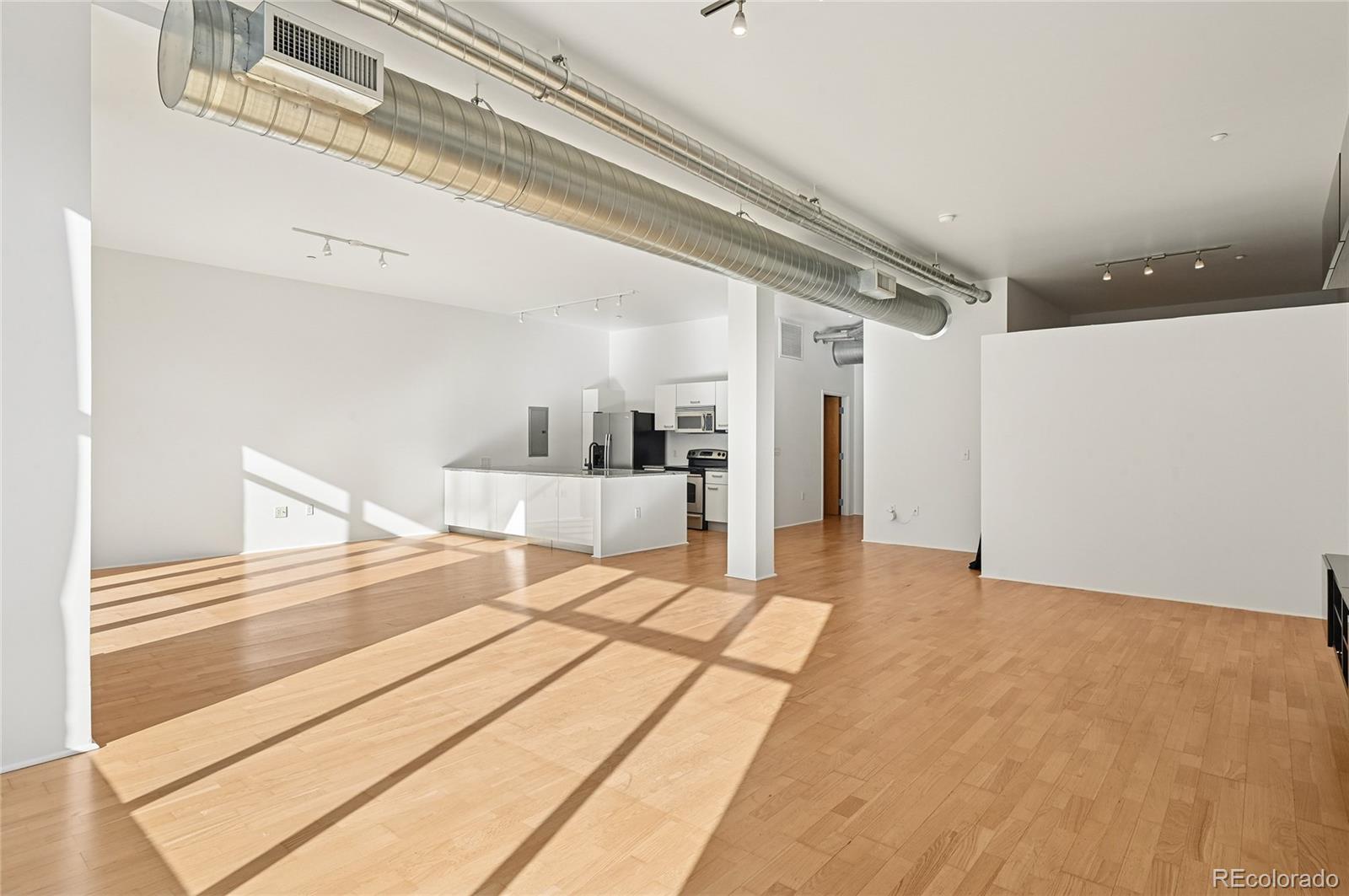 MLS Image #4 for 3100  huron street,denver, Colorado