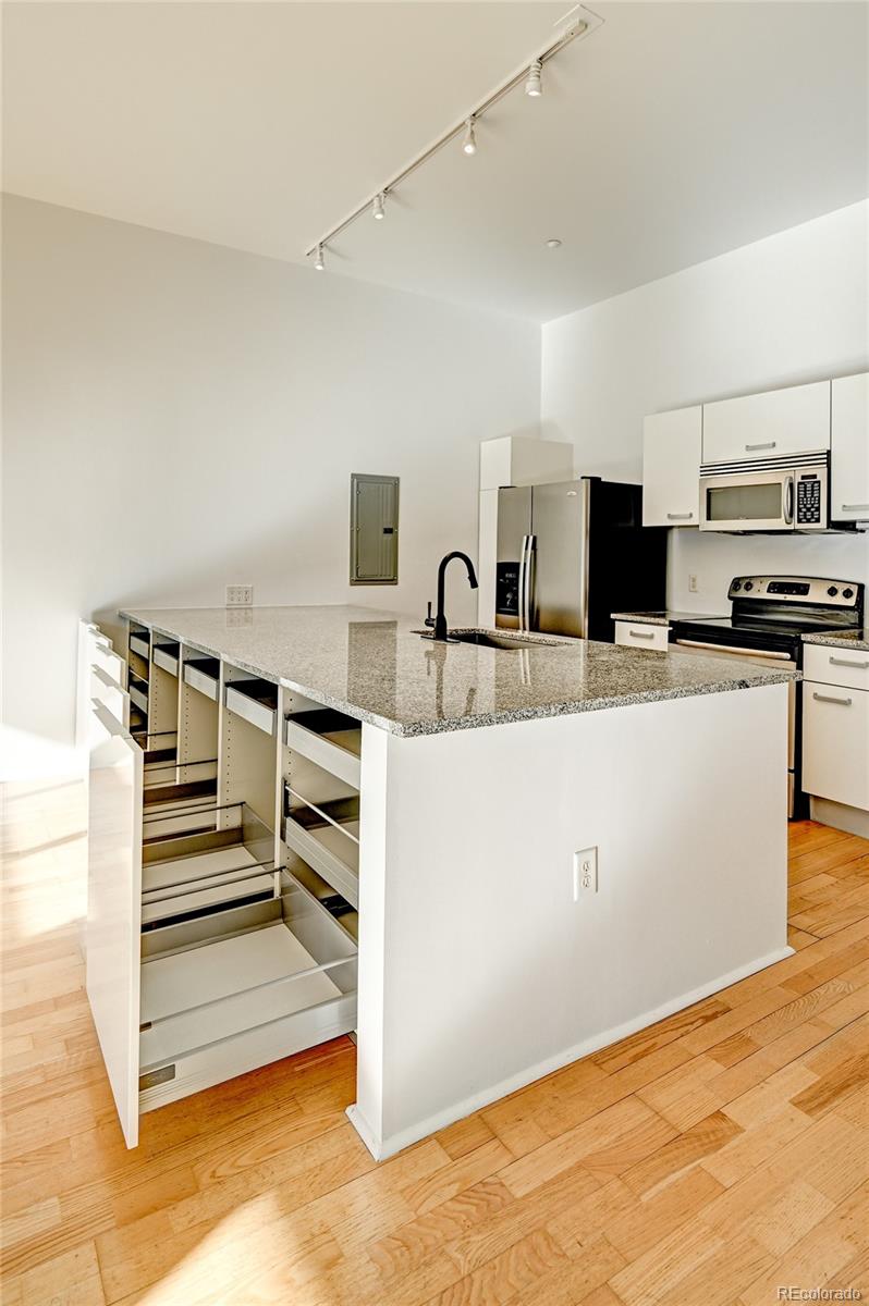 MLS Image #6 for 3100  huron street,denver, Colorado
